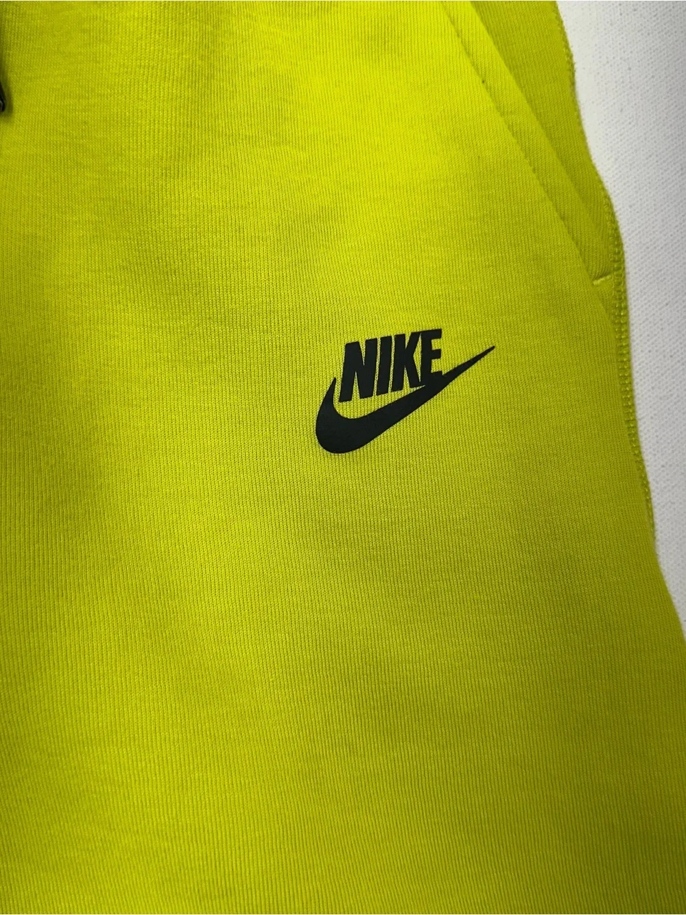 Nike Tech Sweatsuit Youth Boy Large Volt Green Joggers Hoodie Fleece Active